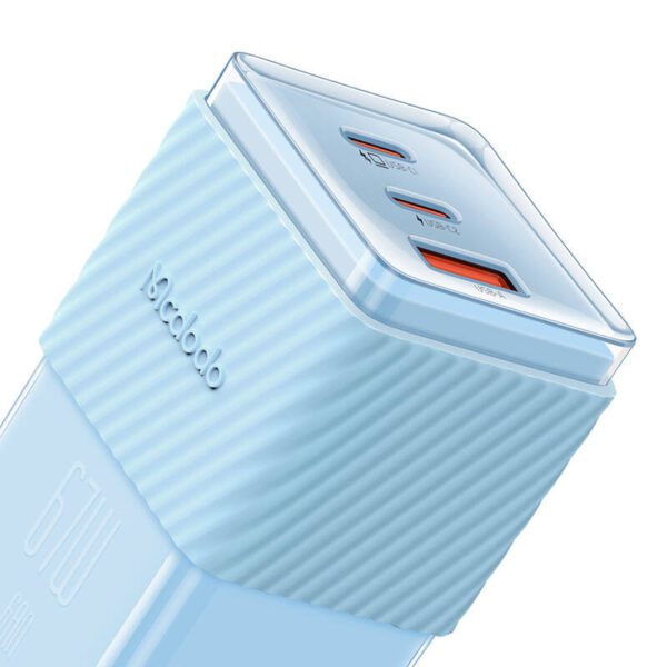 GaN 67W mains charger Mcdodo CH-1503 2x USB-C, USB-A (blue) - Image 4