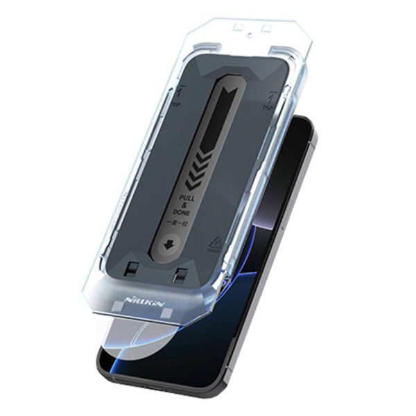 Nillkin Guardian tempered glass iPhone 16 Pro - Image 4
