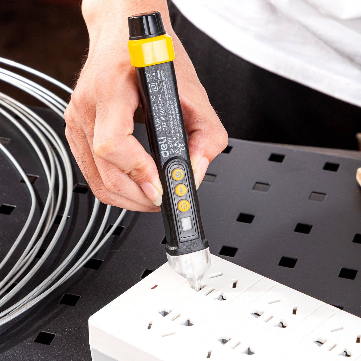 Non-contact voltage tester Deli Tools EDL8011, 12/48-1000V AC (black) - Image 4